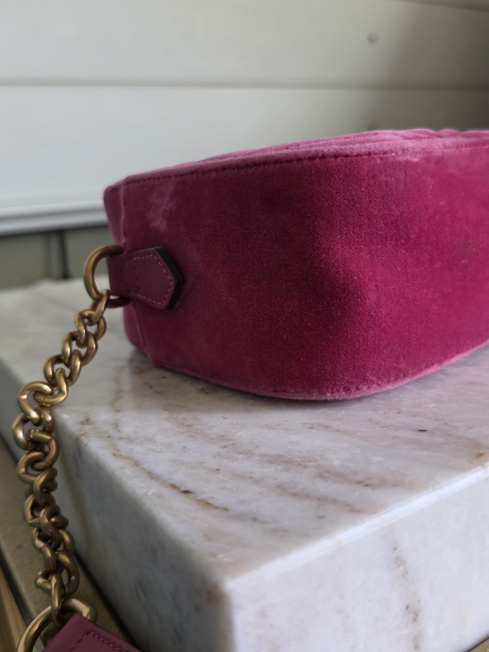 Gucci Pink Velvet GG Marmont Shoulder Bag Small - Picture 5 of 7